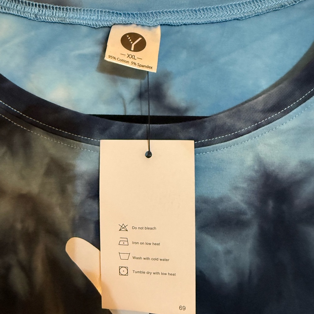 Blue Tie-Dye Graphic T-Shirt - Picture 2 of 5